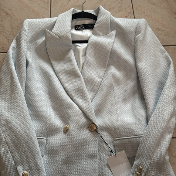 Zara Blazer - Picture 3 of 8